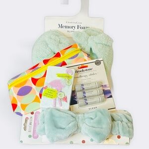 CHARTER CLUB Women's Pastel Green Memory Foam Slippers Spa Set NWT Medium 7-8